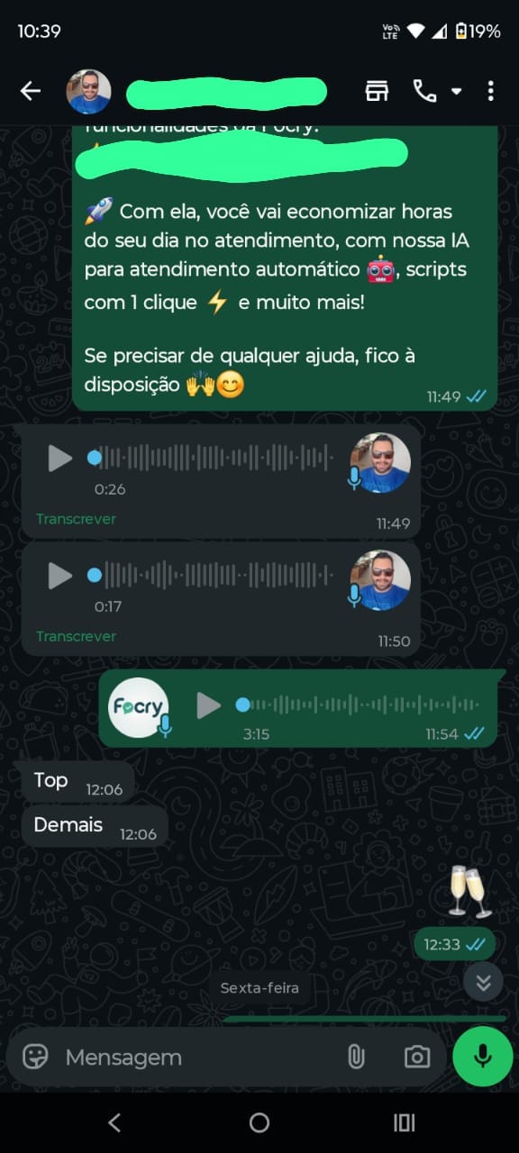 Depoimento de cliente satisfeito usando a Focry 4